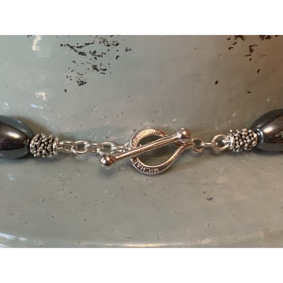 Michael Dawkins Necklace Sterling Silver and Hematite with Interlocking Pod - Picture 9 of 9